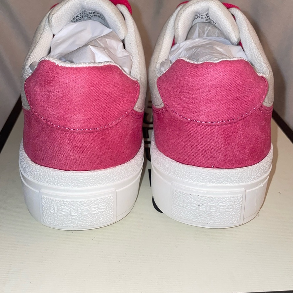 NWT J/SLIDES GABLE Pink/White Faux Suede Sneaker - Picture 7 of 11